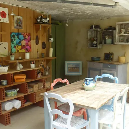 D'hotes De Charme Le Temps De Vivre Bed & Breakfast